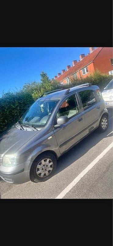Sort Brugt 2011 Fiat Panda Hatchback | 17.000 kr. - Billede 1/4