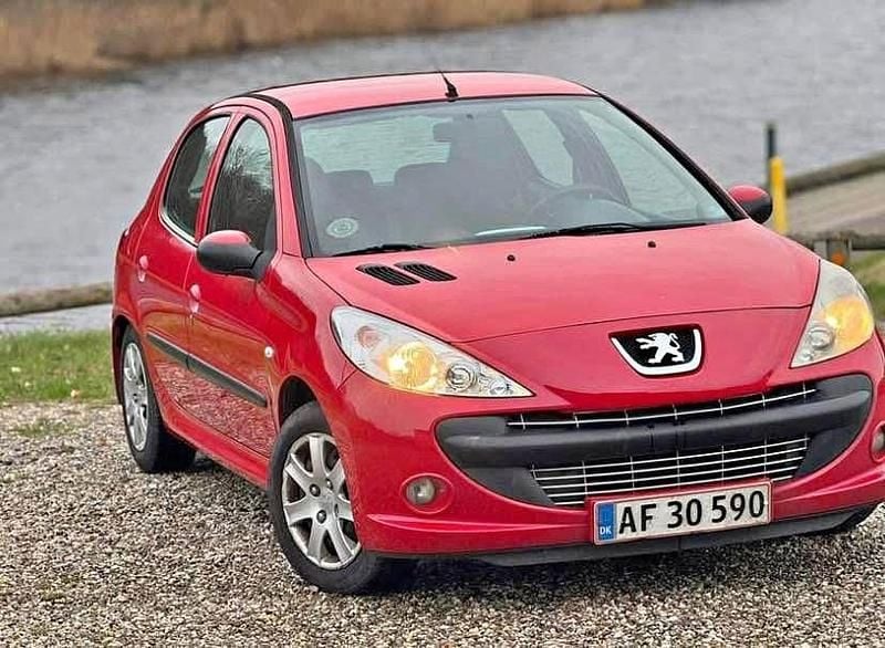 Brugt 2009 Peugeot 206+ Hatchback | 17.500 kr. (God pris) - Billede 1/4