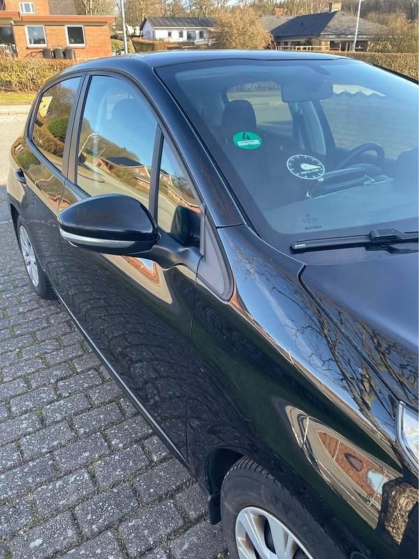 Brugt Peugeot 208 Envy 100 HK (73 kW) 2018 Hatchback