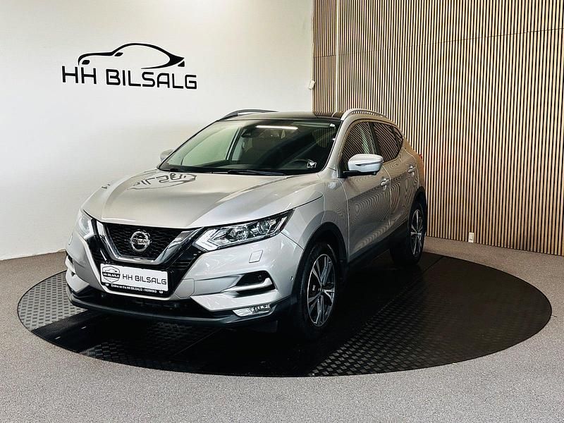 Sølvmetal Brugt 2018 Nissan Qashqai N-Connecta SUV | 149.700 kr. (Dyr) - Billede 1/4