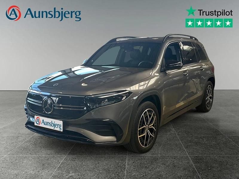 Grå metal Brugt 2024 Mercedes EQB250+ AMG line SUV | 339.500 kr. (Fair pris) - Billede 1/4