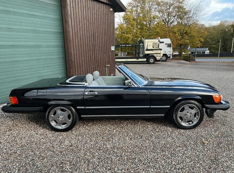 Brugt Mercedes 560 1985 Rød Cabriolet