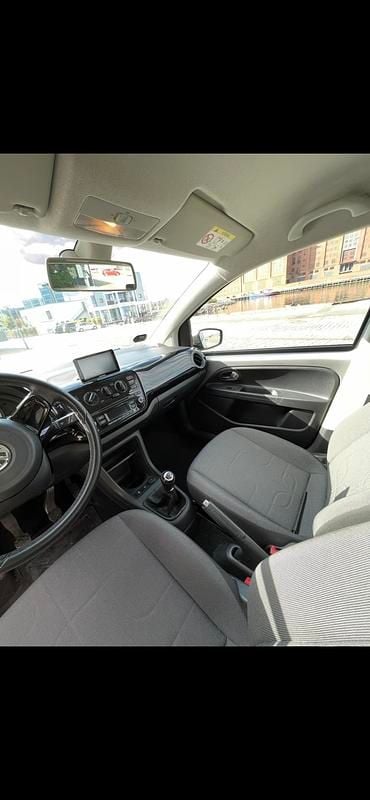 Grå Brugt 2015 VW up! move up! Hatchback | 62.000 kr. (Fair pris) - Billede 1/7