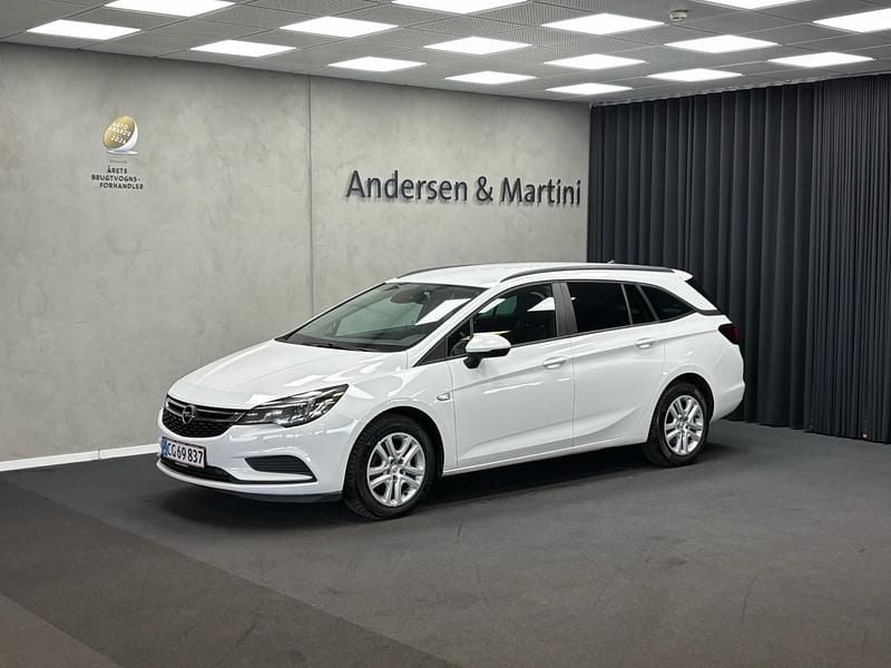 Hvid Brugt 2016 Opel Astra Dynamic Stationcar | 108.900 kr. (Dyr) - Billede 1/4