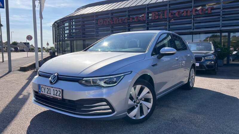 Sølvmetal Brugt 2020 VW Golf VIII Style Hatchback | 267.700 kr. (Lidt for dyr) - Billede 1/4