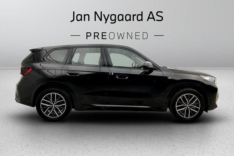 Brugt BMW iX1 M Sport 230 kW (313 HK) 2023 Sortmetal SUV