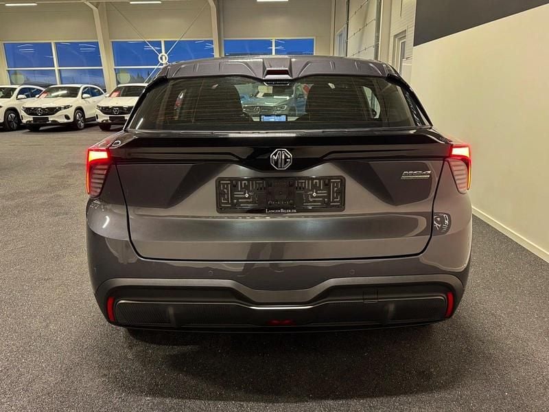 Brugt MG MG4 EV 125 kW (170 HK) 2023 Gråmetal Hatchback
