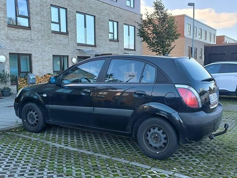 Brugt Kia Rio 97 HK (71 kW) 2007 MPV