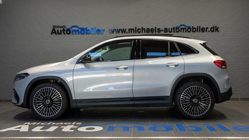 Brugt Mercedes EQA300 AMG line 167 kW (228 HK) 2023 Sølvmetal SUV