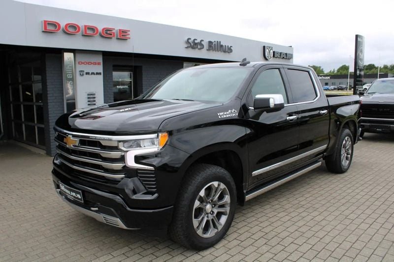 Ny 2024 Chevrolet Silverado Sedan | 590.000 kr. - Billede 1/4