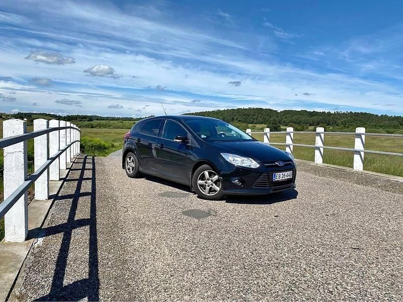 Sort Brugt 2013 Ford Focus Hatchback | 20.000 kr. - Billede 1/4