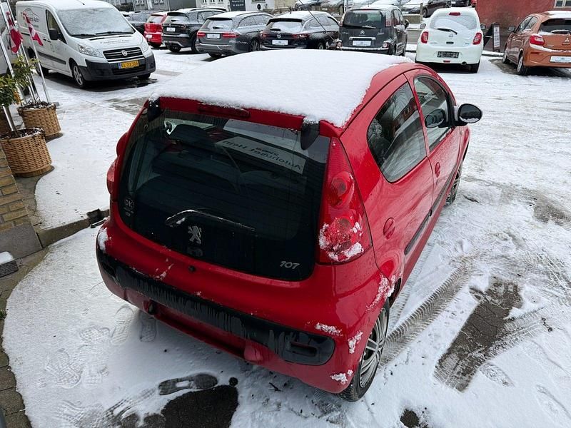 Brugt Peugeot 107 68 HK (50 kW) 2006 Rød Hatchback