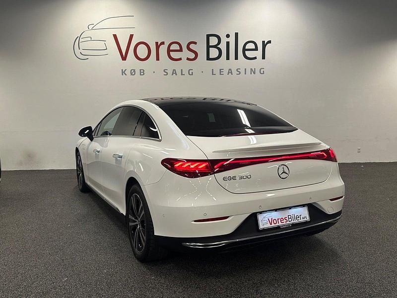 Brugt Mercedes EQE300 Electric Art 180 kW (245 HK) 2023 Hvid Sedan