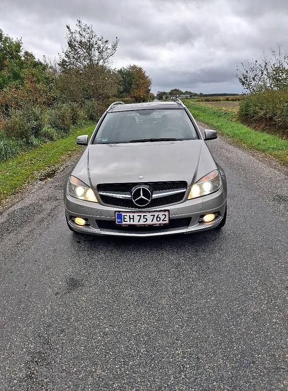 Brugt 2009 Mercedes C320 Sedan | 60.000 kr. - Billede 1/4