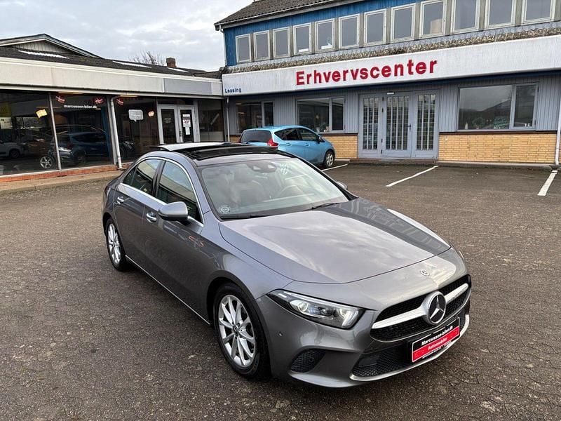 Gråmetal Brugt 2019 Mercedes A200 Progressive Sedan | 269.000 kr. (Dyr) - Billede 1/4