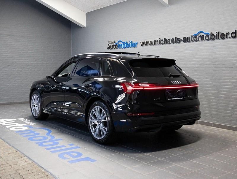 Brugt Audi e-tron S-Line 300 kW (408 HK) 2022 Sortmetal SUV