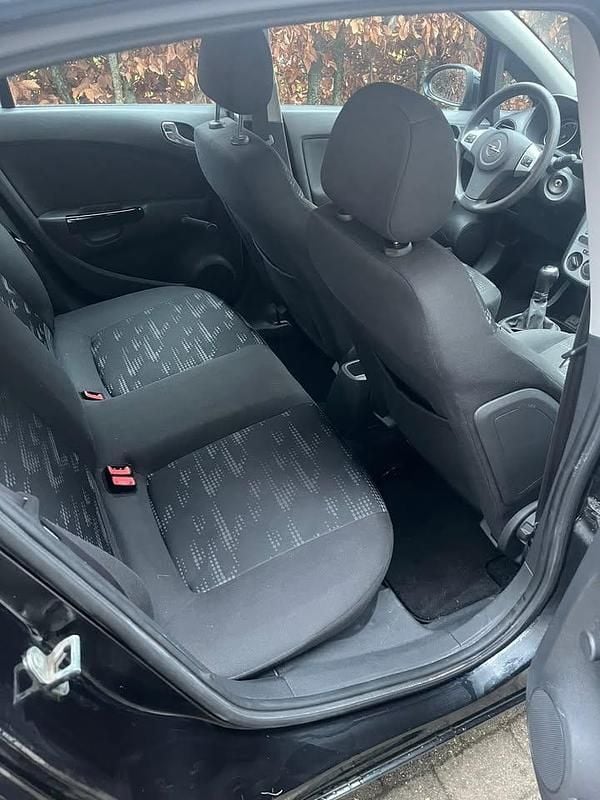 Brugt Opel Corsa 86 HK (63 kW) 2014 Sort Hatchback