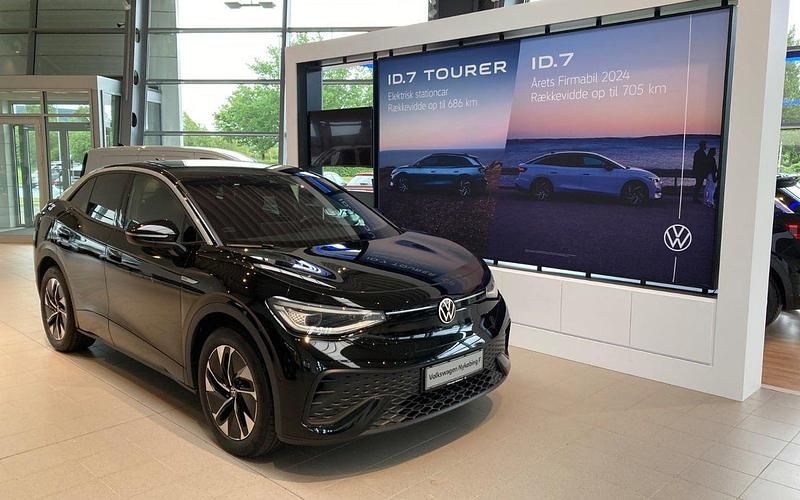 Sortmetal Brugt 2023 VW ID.5 Active SUV | 289.900 kr. - Billede 1/4