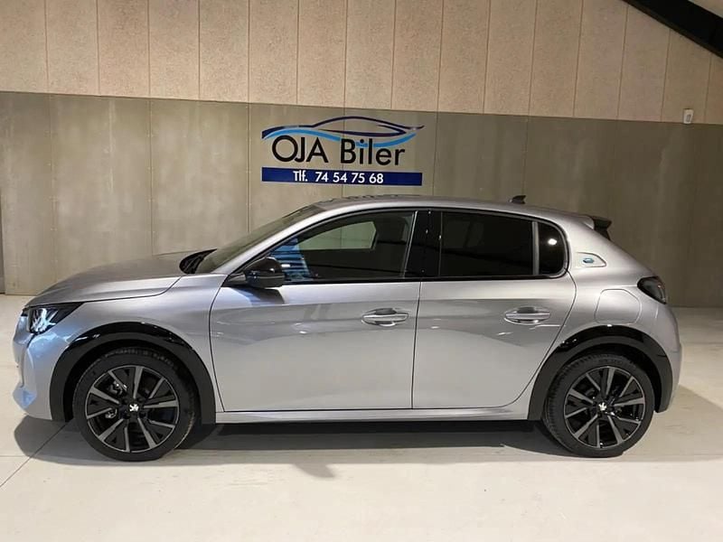 Brugt Peugeot e-208 GT 100 kW (136 HK) 2023 Gråmetal Hatchback