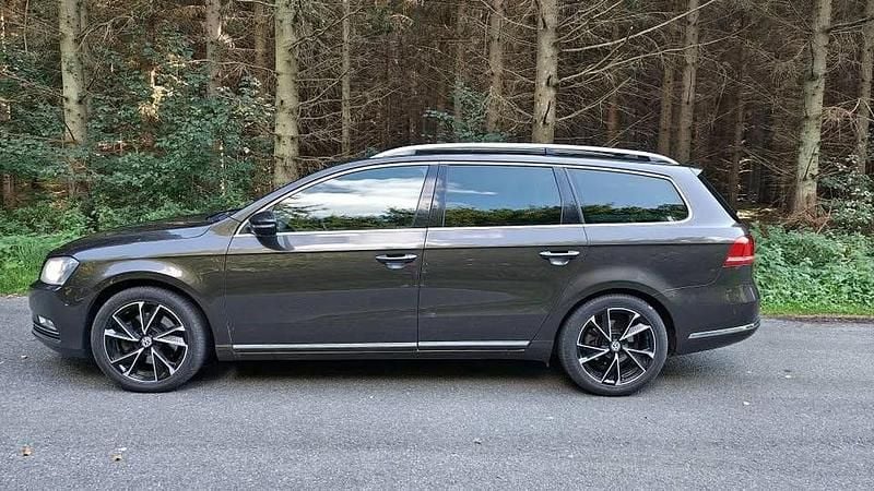 Brun Brugt 2014 VW Passat Highline Stationcar | 115.900 kr. (Dyr) - Billede 1/4