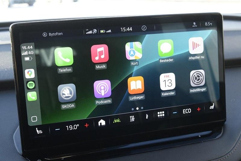 Brugt Skoda Enyaq iV Suite 131 kW (179 HK) 2022 Sortmetal SUV