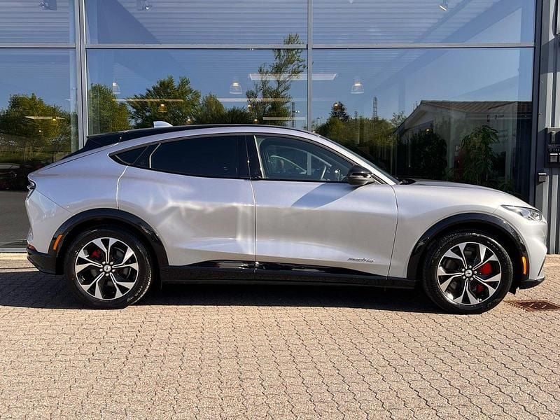 Brugt Ford Mustang Mach-E Premium 197 kW (269 HK) 2022 Sølvmetal SUV
