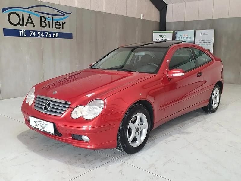 Orangemetal Brugt 2002 Mercedes C180 Coupe | 69.900 kr. - Billede 1/4