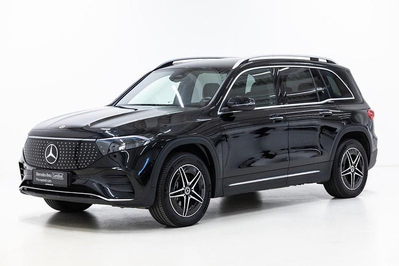 Farve: sortmetal Brugt 2025 Mercedes EQB300 AMG SUV | 359.900 kr. (Dyr) - Billede 1/4