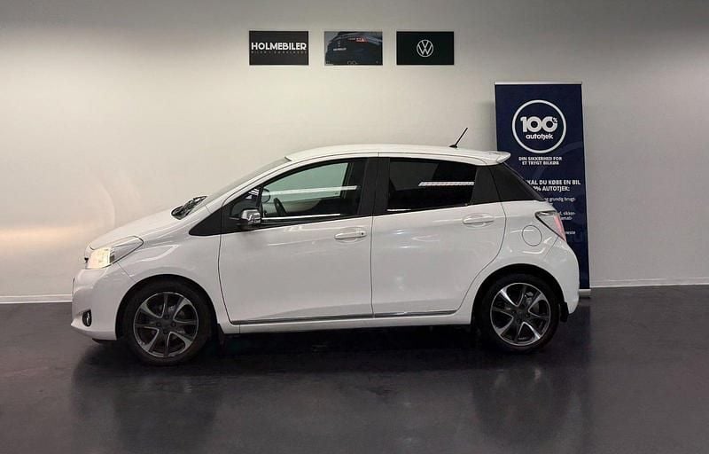 Brugt Toyota Yaris T2 100 HK (73 kW) 2011 Hvid Hatchback