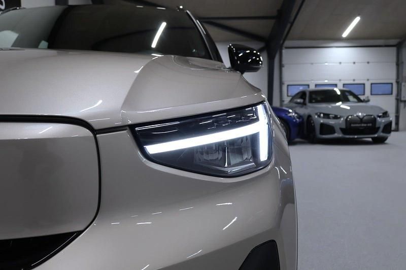 Brugt Volvo XC40 Core 169 kW (231 HK) 2022 Sølvmetal SUV