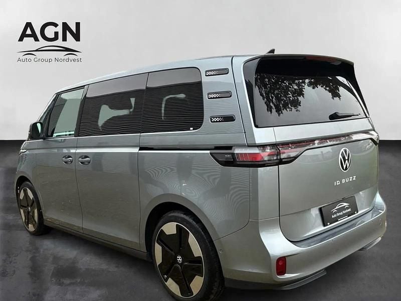 Brugt VW ID. Buzz Life 150 kW (204 HK) 2023 Sølvmetal MPV