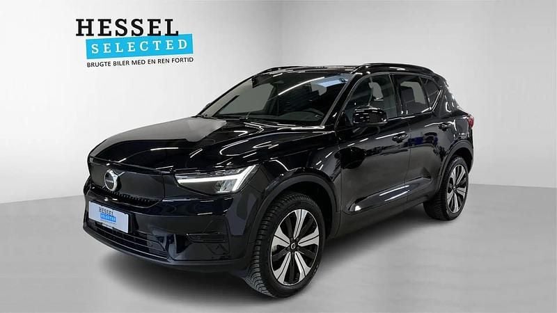 Brugt Volvo XC40 Core 169 kW (231 HK) 2022 Onyx black metallic SUV
