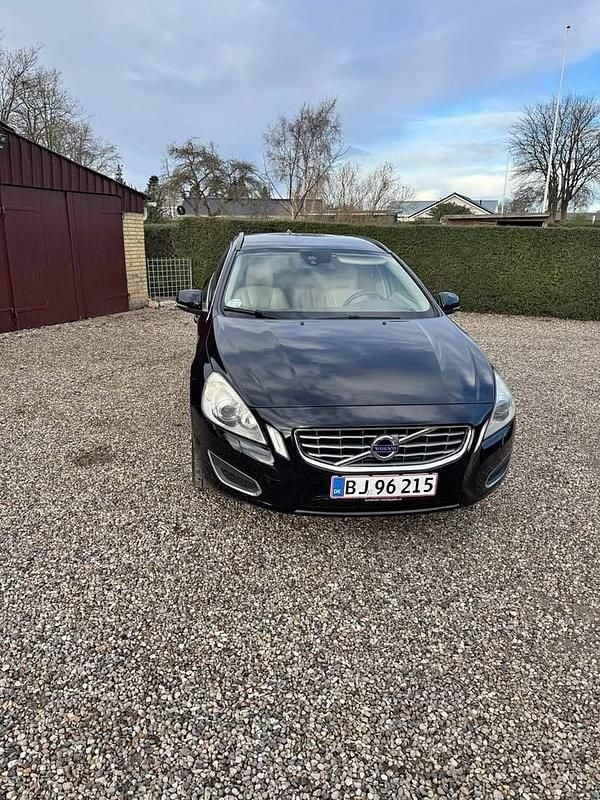 Sort Brugt 2012 Volvo V60 Stationcar | 59.800 kr. - Billede 1/4