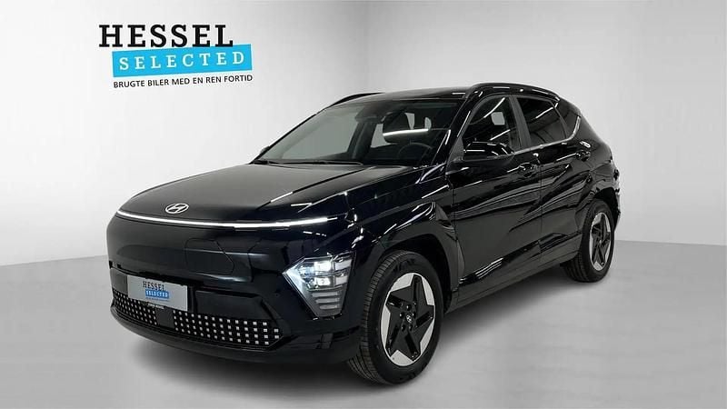 Sort Brugt 2025 Hyundai Kona Essential SUV | 234.900 kr. (Lidt for dyr) - Billede 1/4
