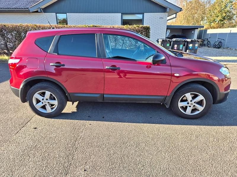Rød Brugt 2012 Nissan Qashqai Visia SUV | 65.000 kr. (Fair pris) - Billede 1/4