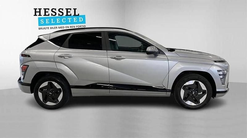 Brugt Hyundai Kona Essential 159 kW (217 HK) 2025 Sølvmetal SUV