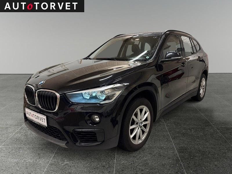Sortmetal Brugt 2017 BMW X1 SUV | 159.700 kr. (Fair pris) - Billede 1/4