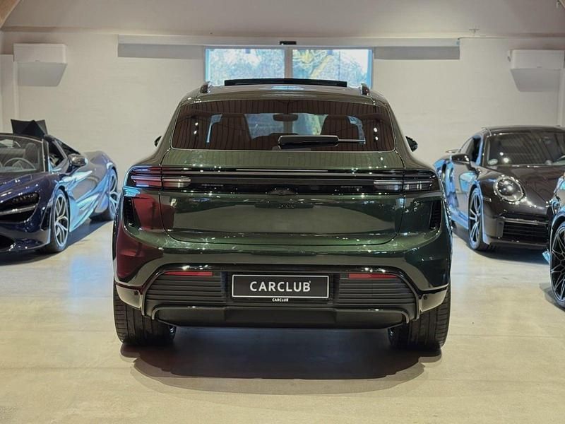 Brugt Porsche Macan Turbo 429 kW (584 HK) 2024 Grønmetal SUV