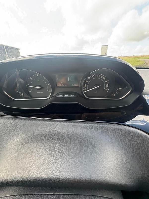 Brugt Peugeot 208 Envy 102 HK (75 kW) 2018 Grå Hatchback