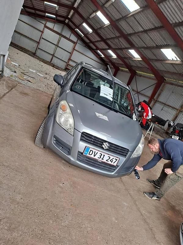 Brugt 2010 Suzuki Splash Hatchback | 24.000 kr. - Billede 1/4