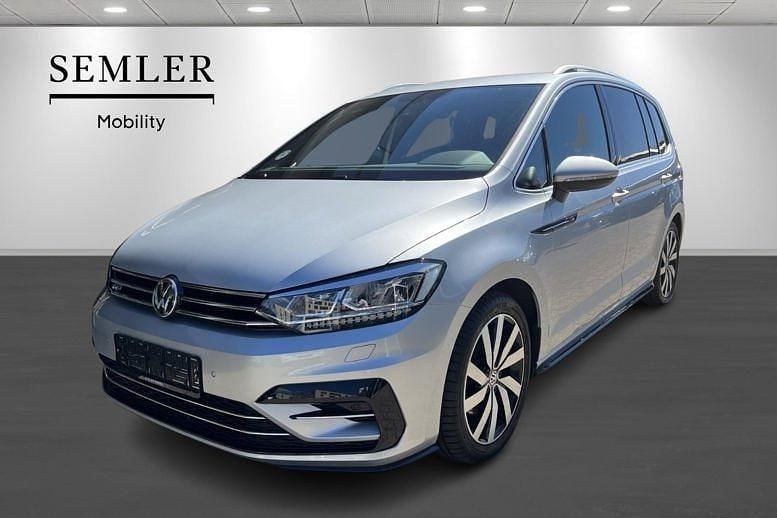 Sølvmetal Brugt 2020 VW Touran R-line MPV | 329.900 kr. (Dyr) - Billede 1/4