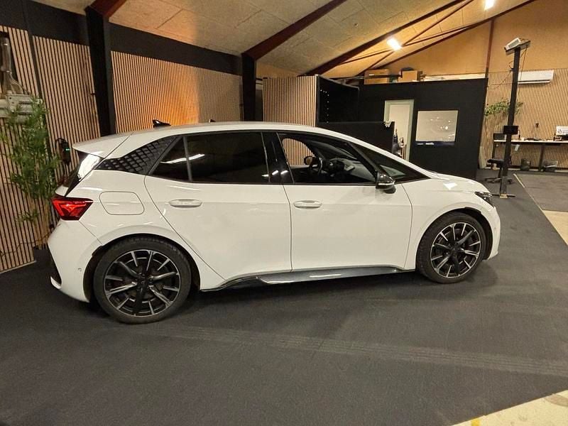Brugt Cupra Born e-Boost 169 kW (231 HK) 2022 Hvid Hatchback