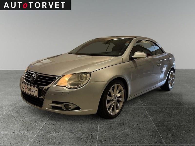 Sølvmetal Brugt 2008 VW Eos Cabriolet | 47.700 kr. - Billede 1/4