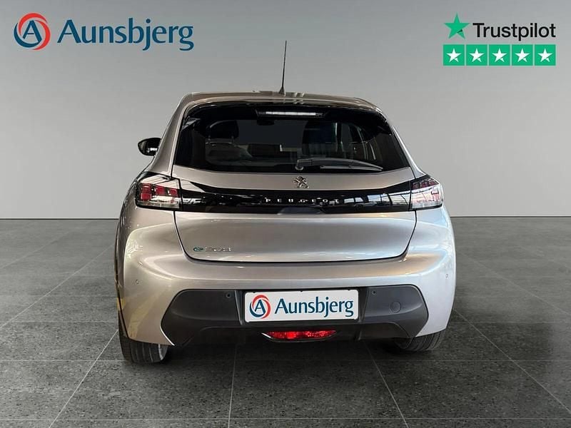 Brugt Peugeot e-208 Active 100 kW (136 HK) 2021 Grå metal Hatchback