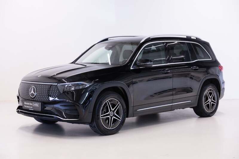 Farve: sort Brugt 2024 Mercedes EQB250+ AMG SUV | 389.900 kr. (Dyr) - Billede 1/4