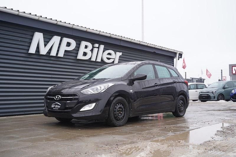 Brugt Hyundai i30 Passion 110 HK (80 kW) 2016 Sortmetal Stationcar