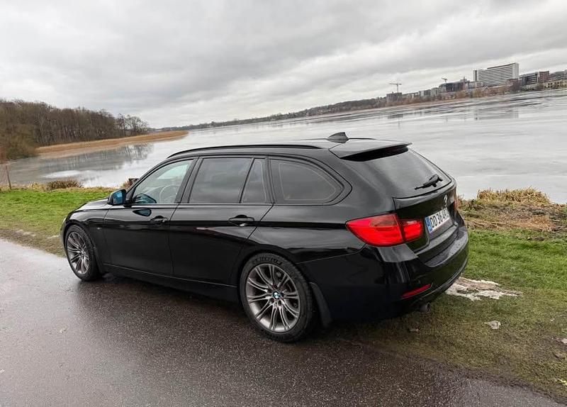 Brugt BMW 320 Sport Line 183 HK (134 kW) 2013 Stationcar