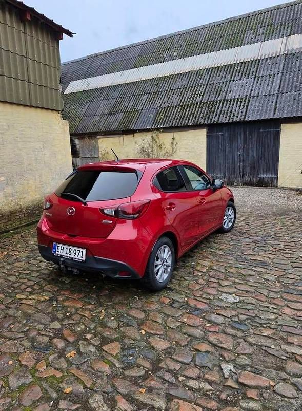 Brugt Mazda 2 Vision 90 HK (66 kW) 2015 Rød Hatchback