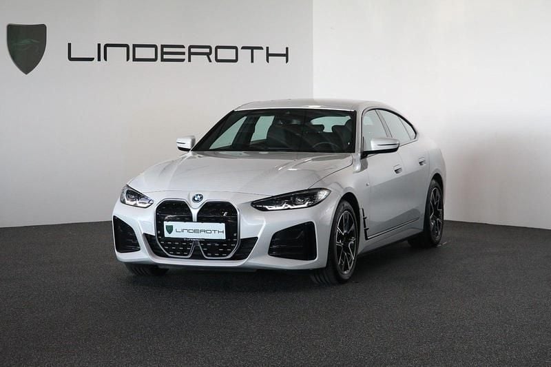 Hvidmetal Brugt 2024 BMW i4 M Sport Sedan | 420.000 kr. (Super pris) - Billede 1/4