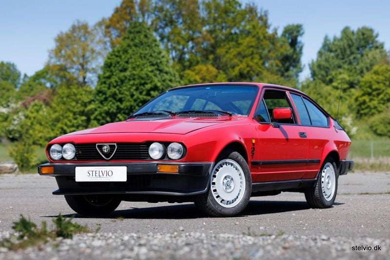 Rød Brugt 1986 Alfa Romeo GTV | 249.000 kr. - Billede 1/4